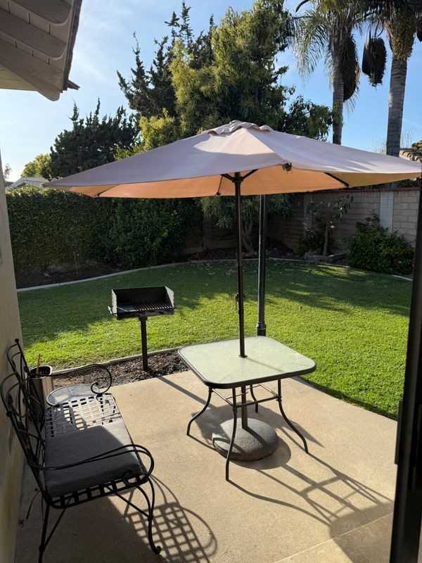 1321 W Sharon Rd - Photo 2 of 5