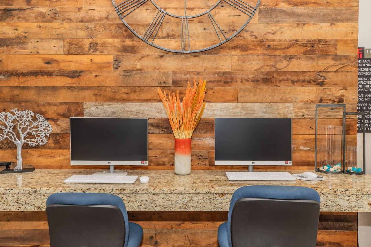 Frankford Flats Apartments - Photo 4 of 51