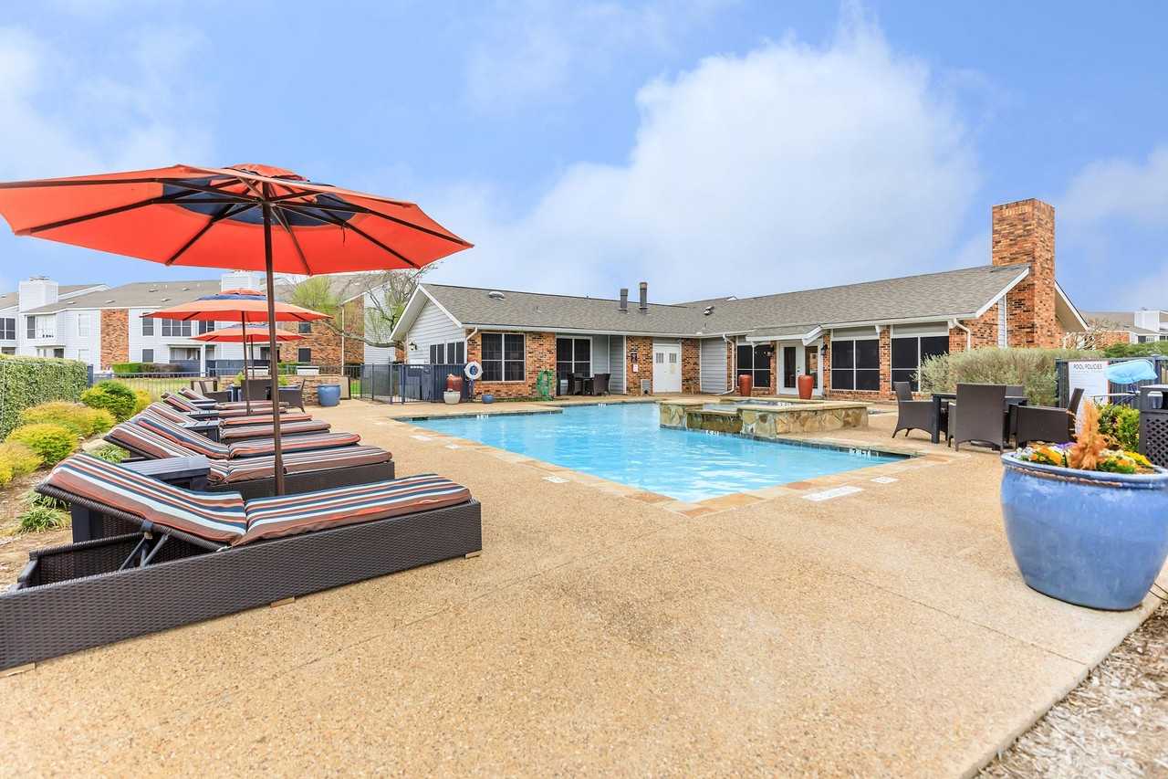 Nova Park Apartments - Photo 7 of 51