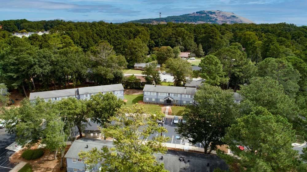 Kasteel At Stone Mountain - Photo 7 of 50