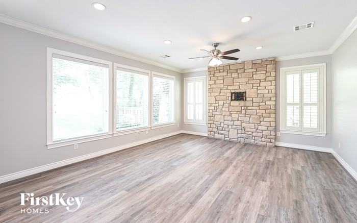 158 Custers Ct - Photo 2 of 15