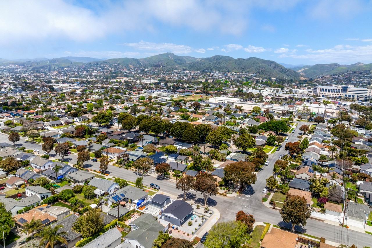 401 Rancho Dr #NA - Photo 2 of 22