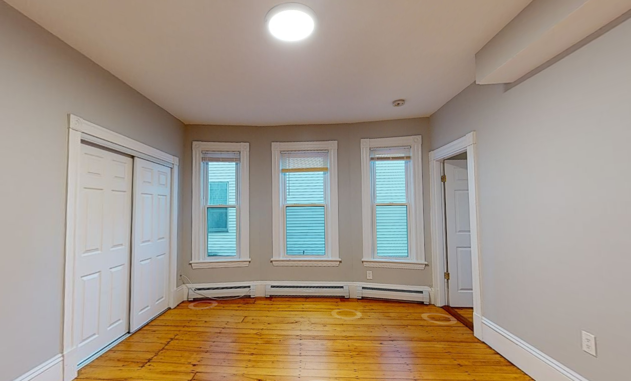 11A Beacon St #1 - Photo 5 of 17