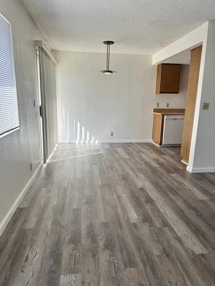 16247 Viho Rd #3 - Photo 4 of 8