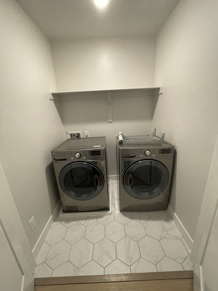 6399 W Birch Run Rd - Photo 5 of 8