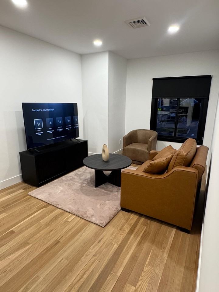 1002 Broad St #8 - Photo 2 of 12