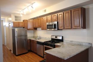 3318 W Lawrence Ave #3 - Photo 1 of 1