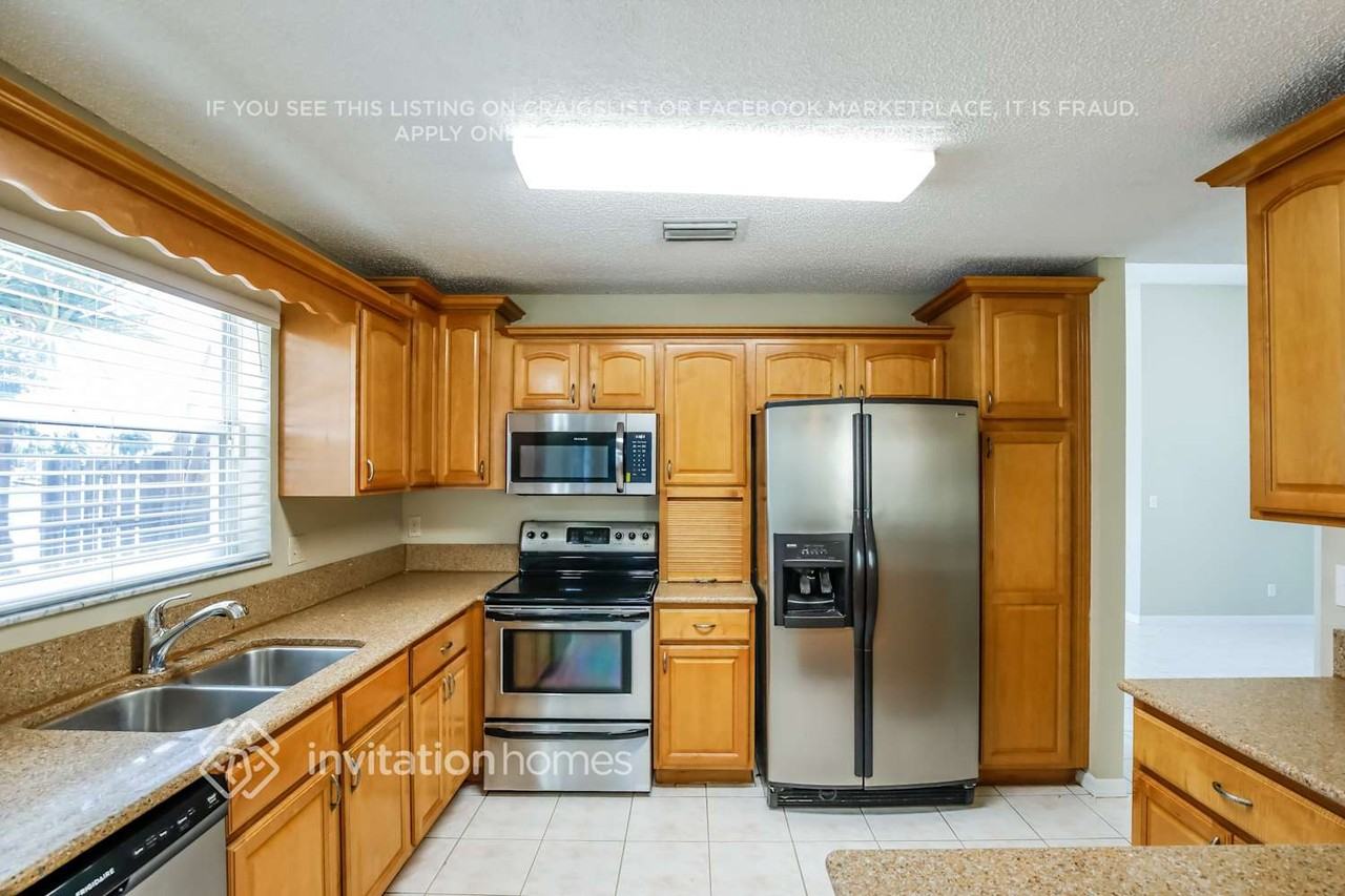 7287 Davit Cir - Photo 6 of 18
