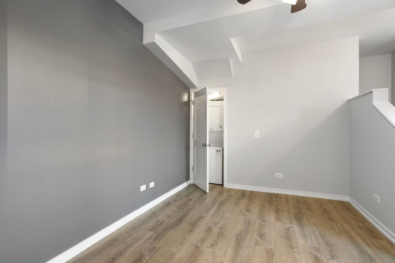 4875 N Magnolia Ave - Photo 2 of 50