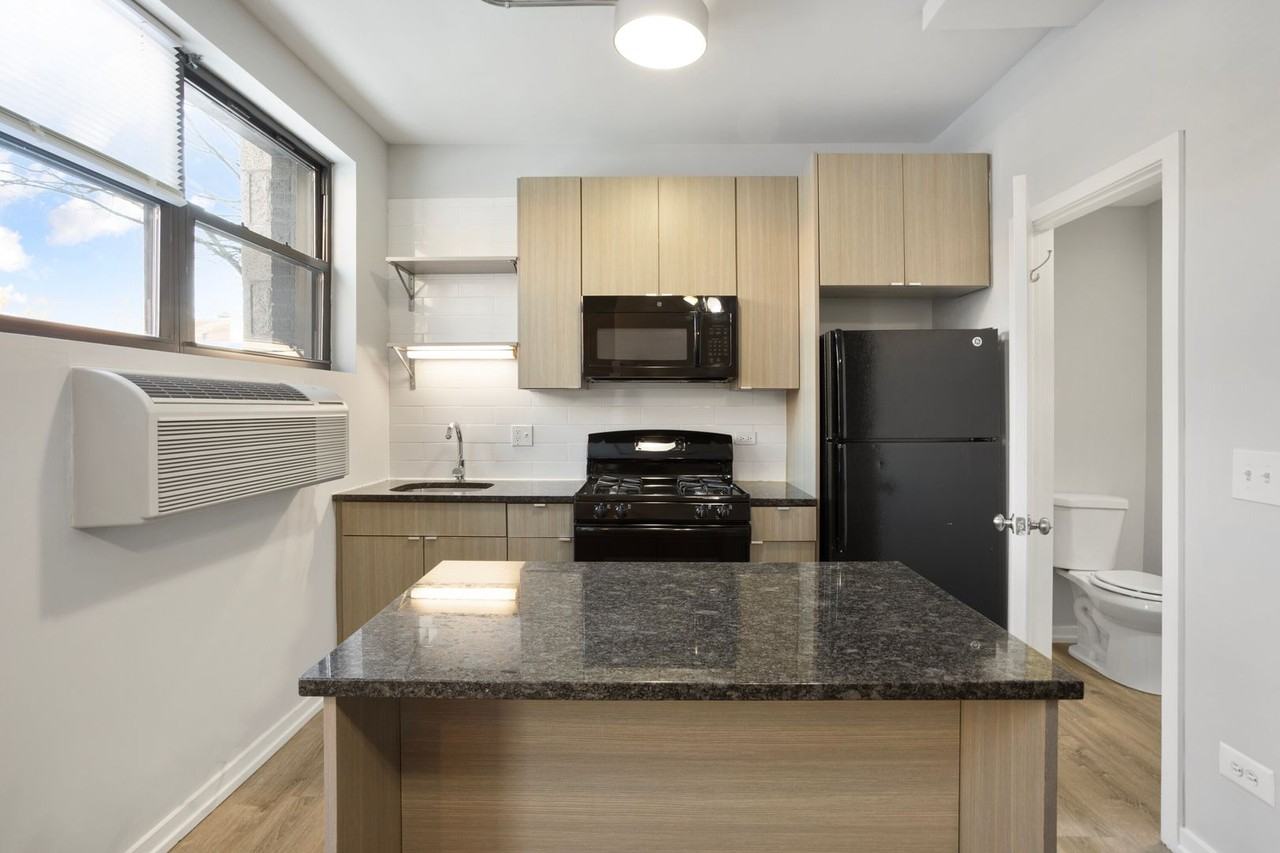 4875 N Magnolia Ave - Photo 4 of 50