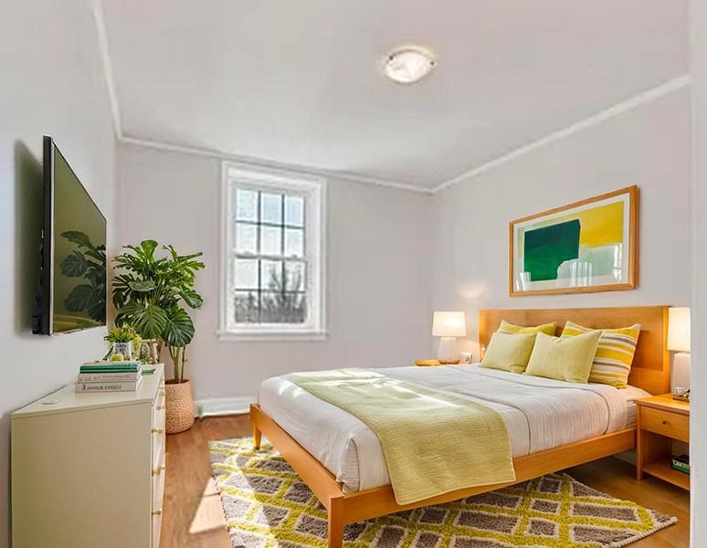 697-701 Eglinton Avenue W - Photo 7 of 13