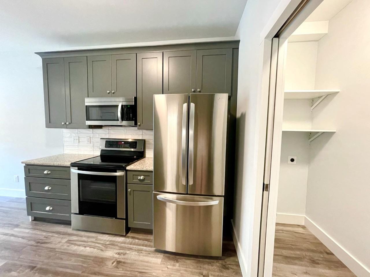 Carl Dean St - Photo 3 of 10