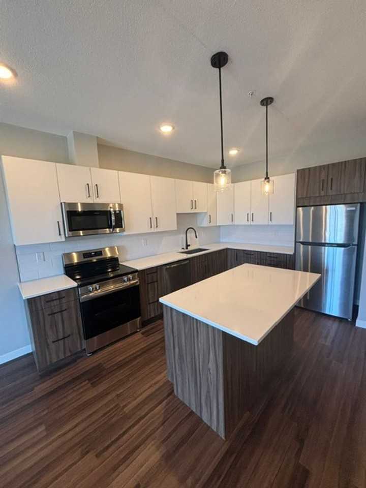 Cannery Sqaure North - Photo 7 of 50