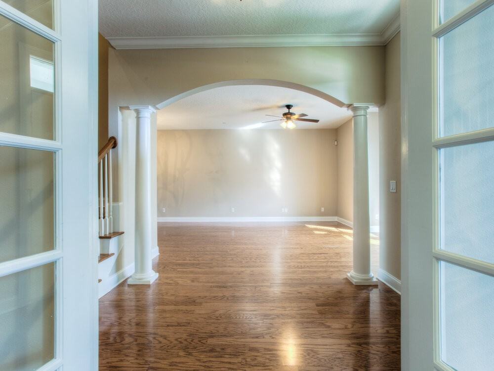204 Aberdeen Pond Dr - Photo 4 of 34