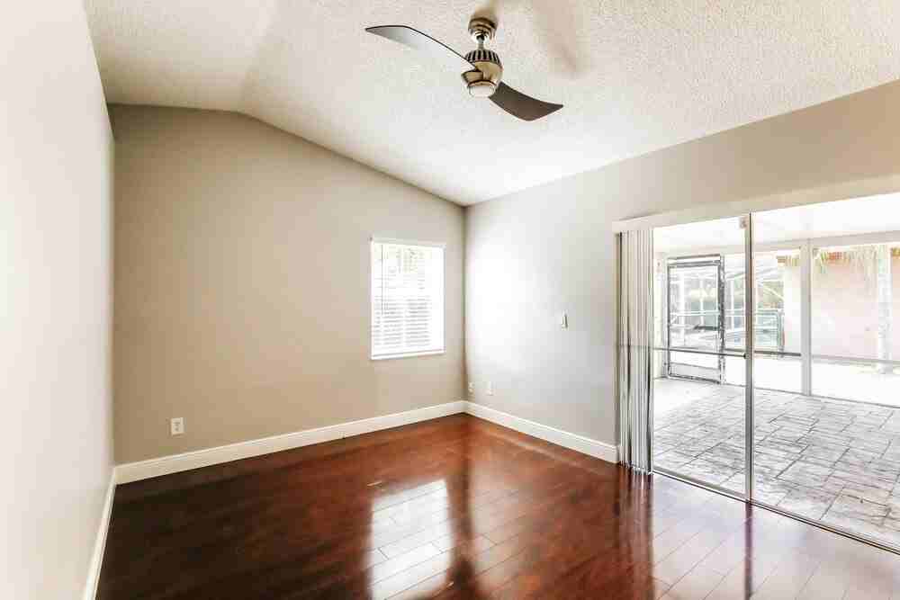 210 Nw 207th Way - Photo 7 of 16