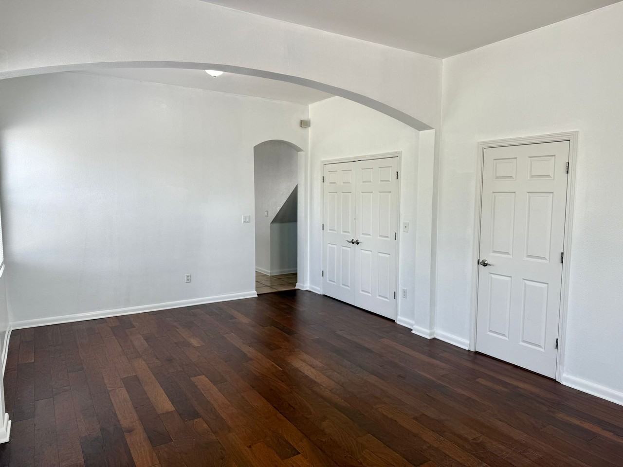 1808 E. Columbus Drive - Photo 4 of 5