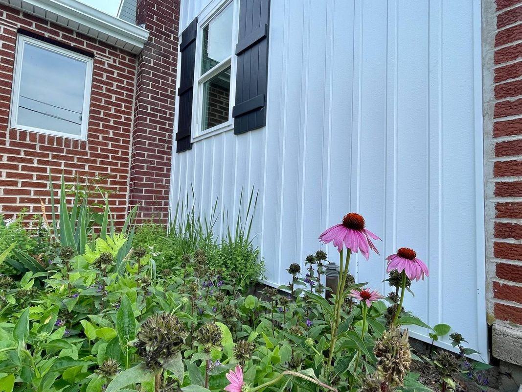 1270 Ridge Rd - Photo 2 of 22