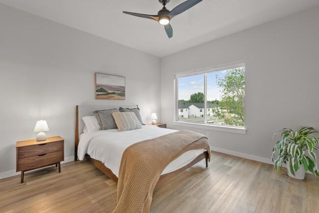 8925 W State St - Photo 2 of 17