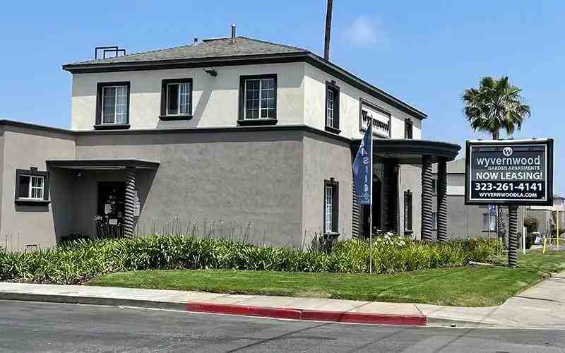 2901 E Olympic Blvd - Photo 4 of 20