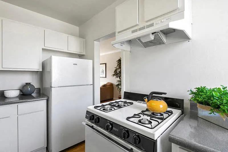 2901 E Olympic Blvd - Photo 2 of 20