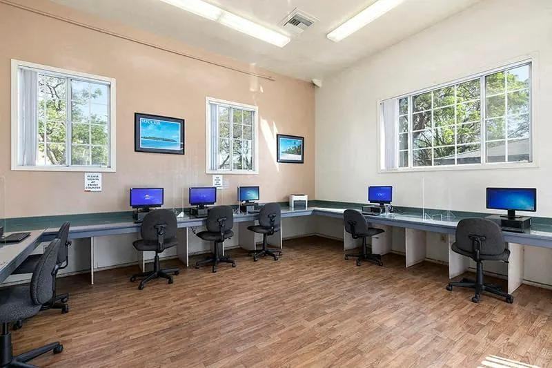 2901 E Olympic Blvd - Photo 4 of 20