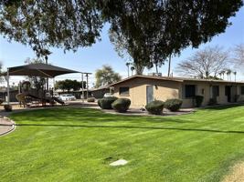featured image of 2525 E Aire Libre Ave