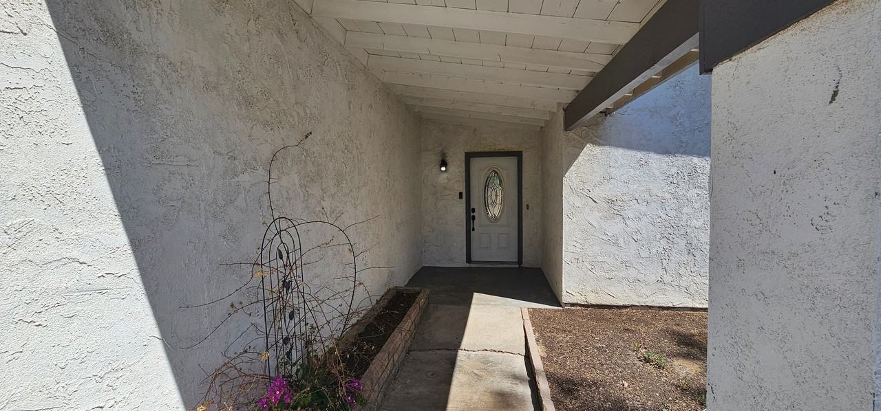 812 Kinnett Ave - Photo 3 of 14