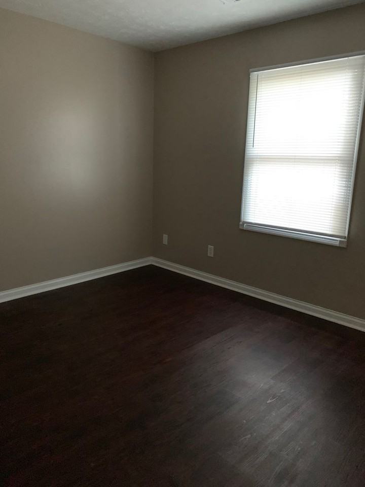 1815 Kraig Dr - Photo 4 of 5