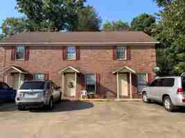 featured image of 104 E Center St