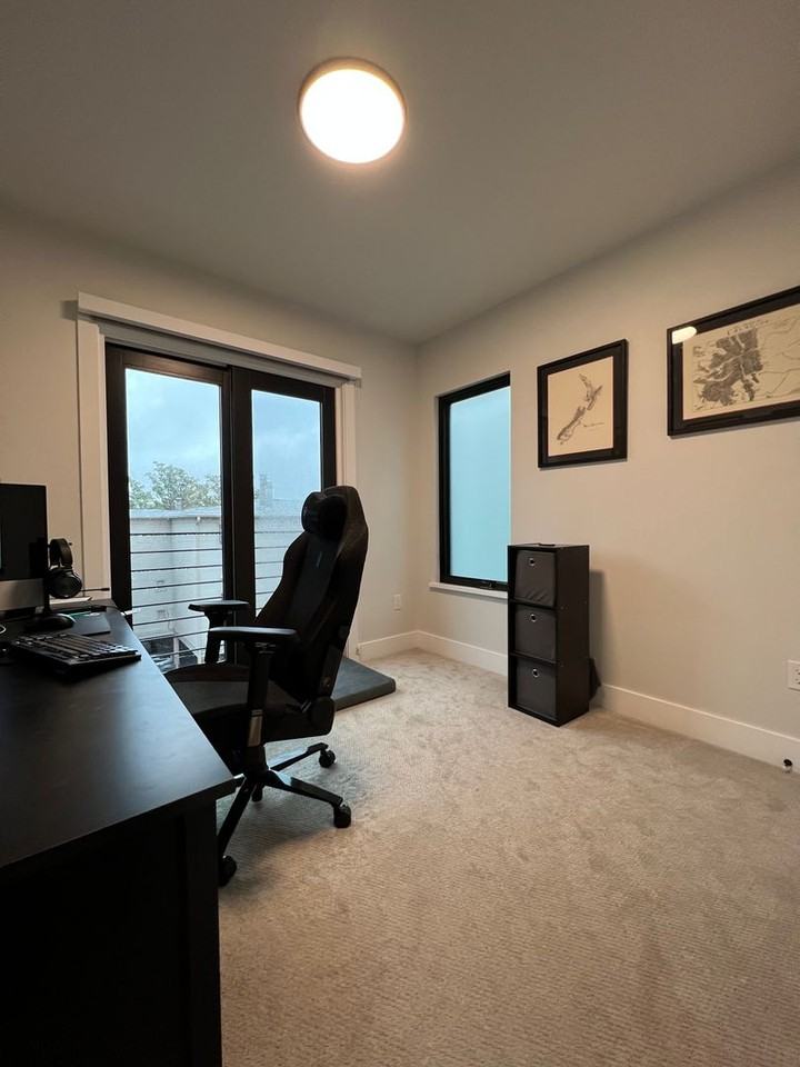 940 North St #B - Photo 6 of 23