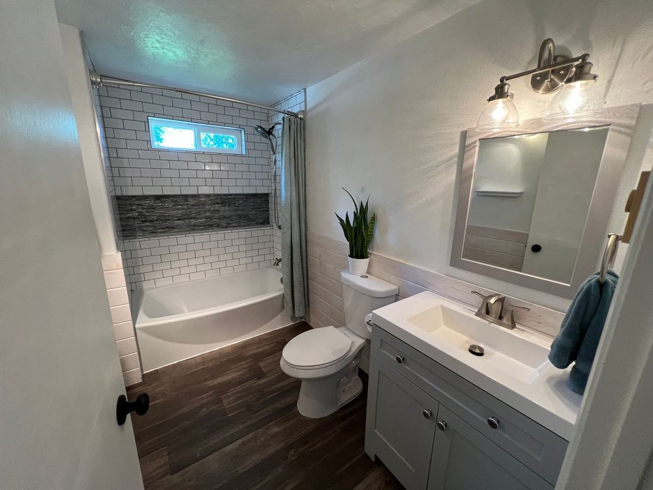 505 Deer Dr - Photo 5 of 16