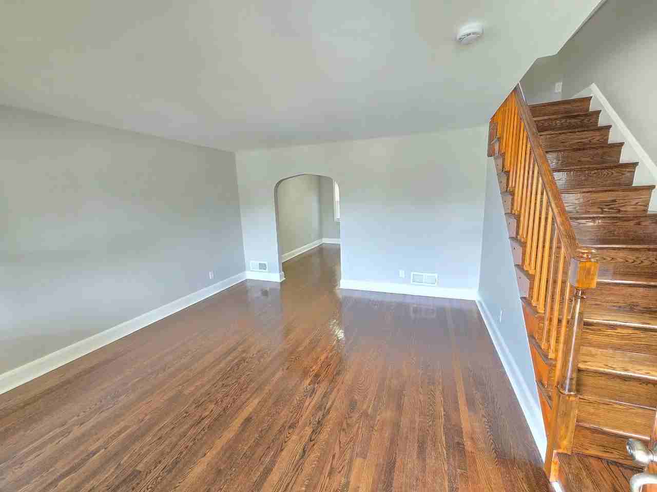 3418 E Northern Pkwy - Photo 3 of 20