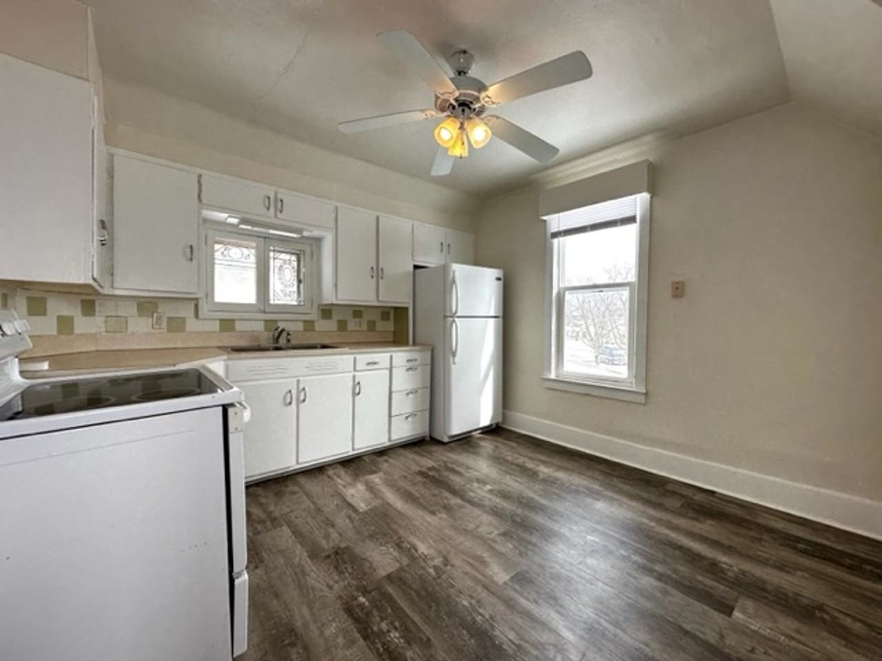 2707 Forest Ave - Photo 5 of 21