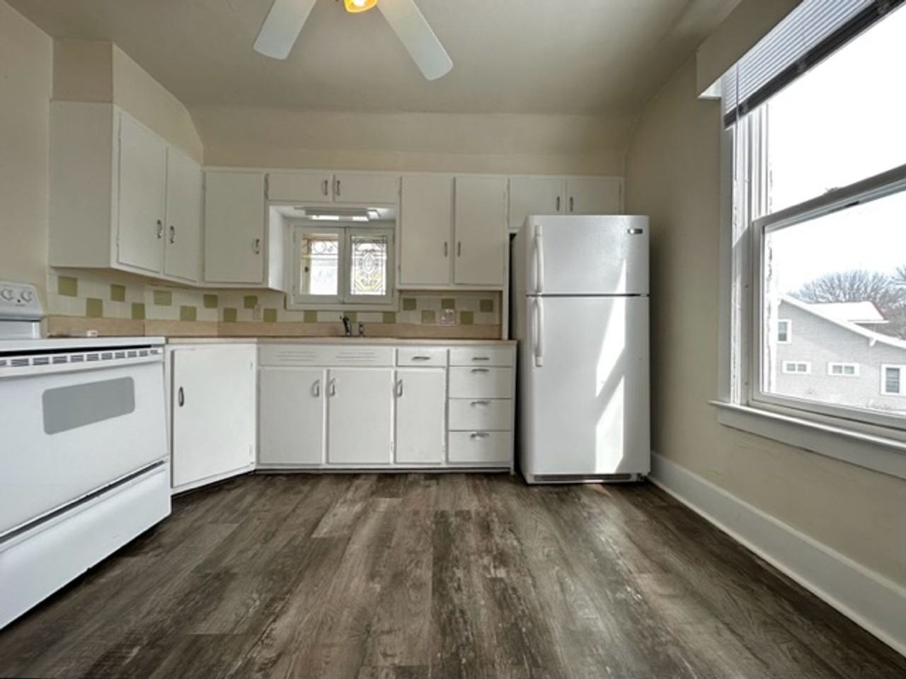 2707 Forest Ave - Photo 6 of 21