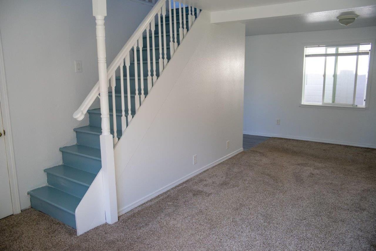 1031 6th St Nw - Photo 3 of 18