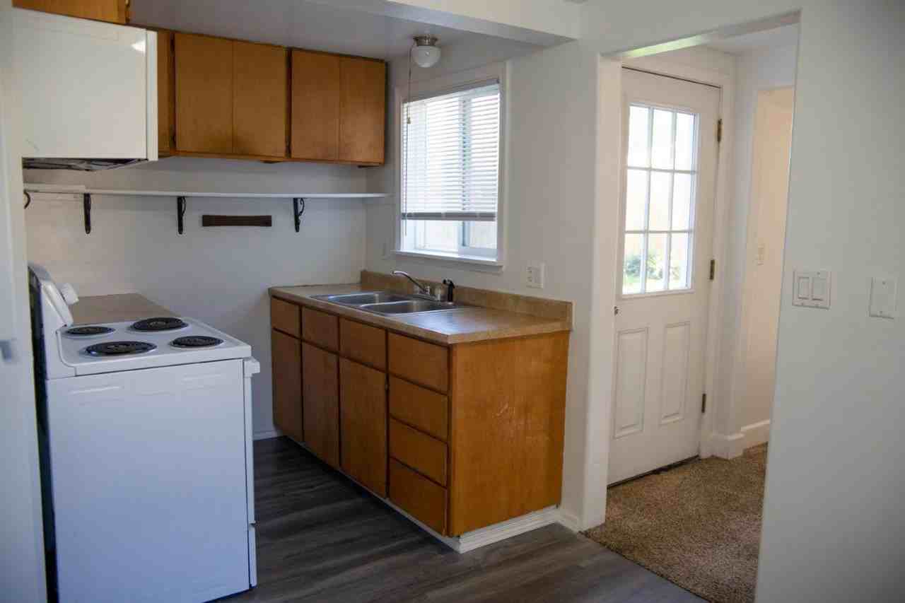 1031 6th St Nw - Photo 5 of 18