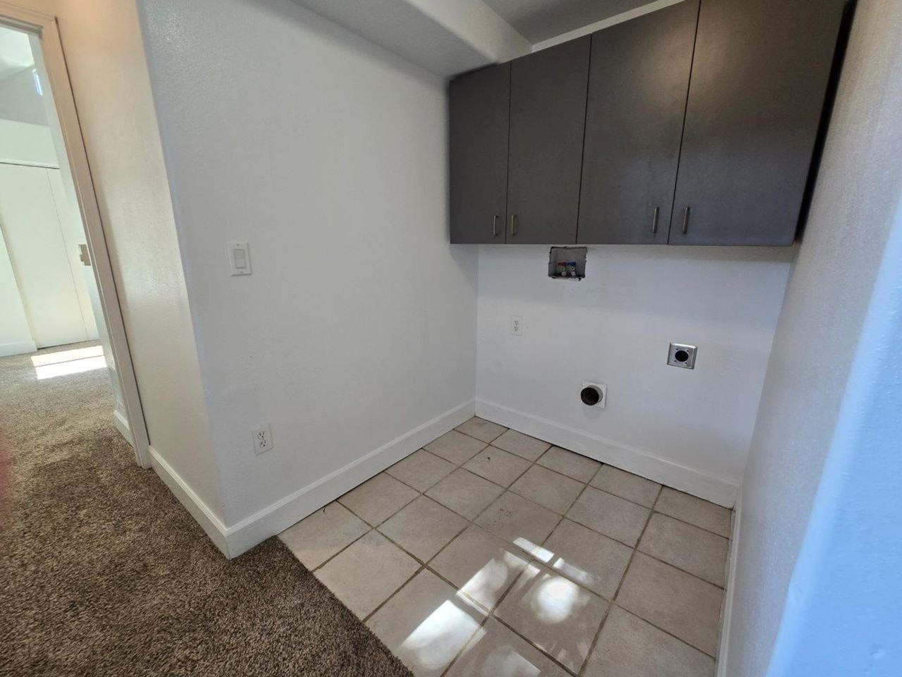 1031 6th St Nw - Photo 7 of 18