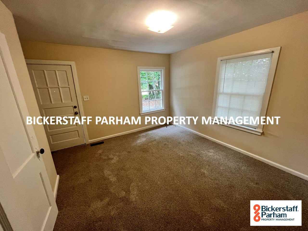 1148 Dozier St - Photo 5 of 9