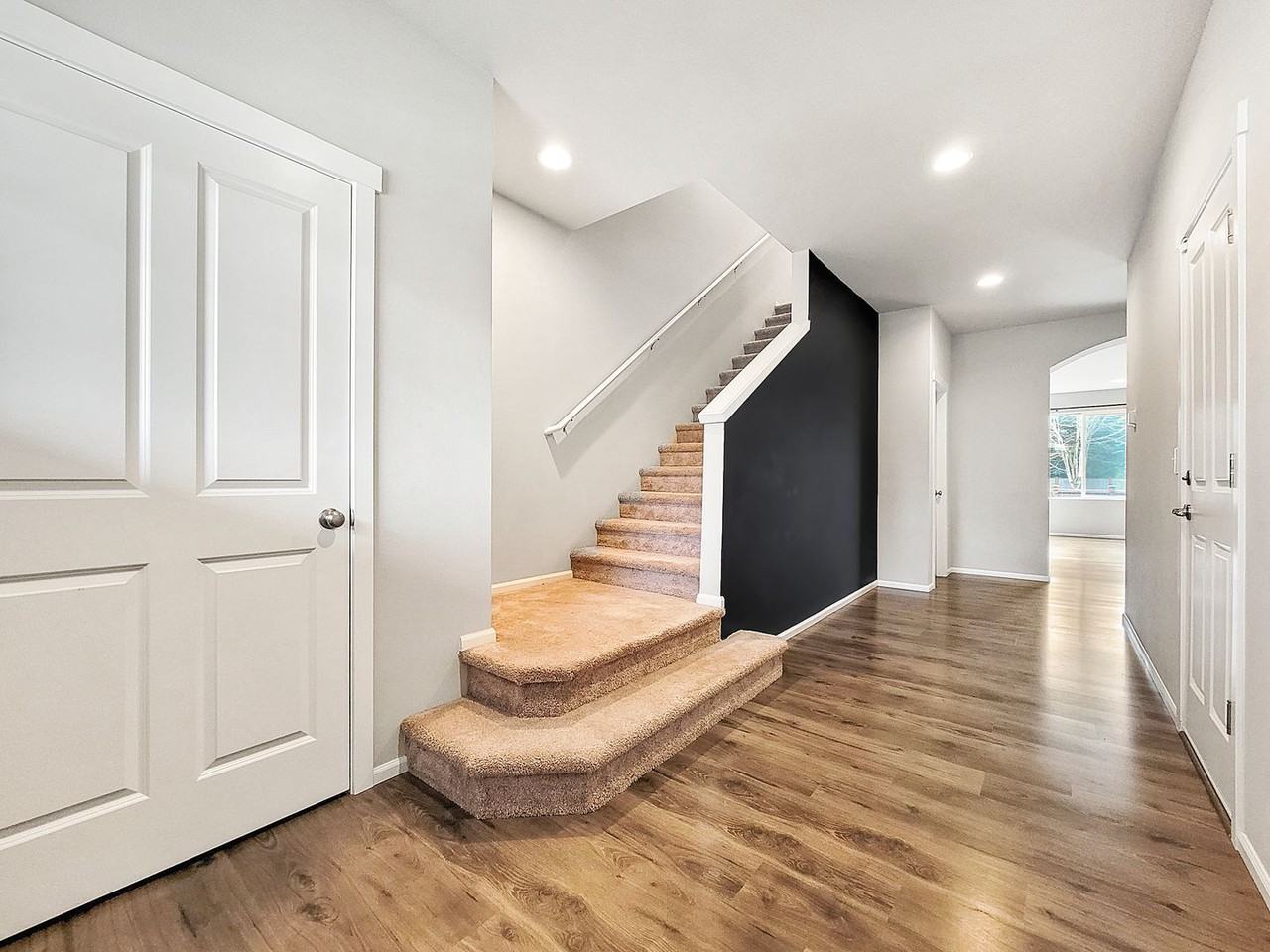 12720 36th Pl Ne - Photo 2 of 23