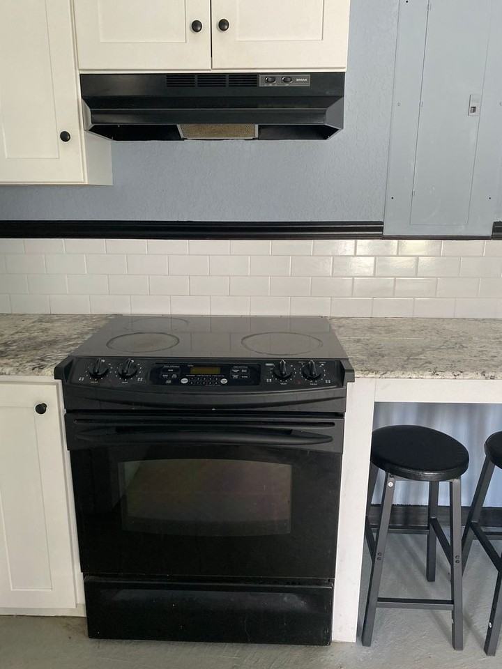 153 Clover Leaf Dr - Photo 3 of 12