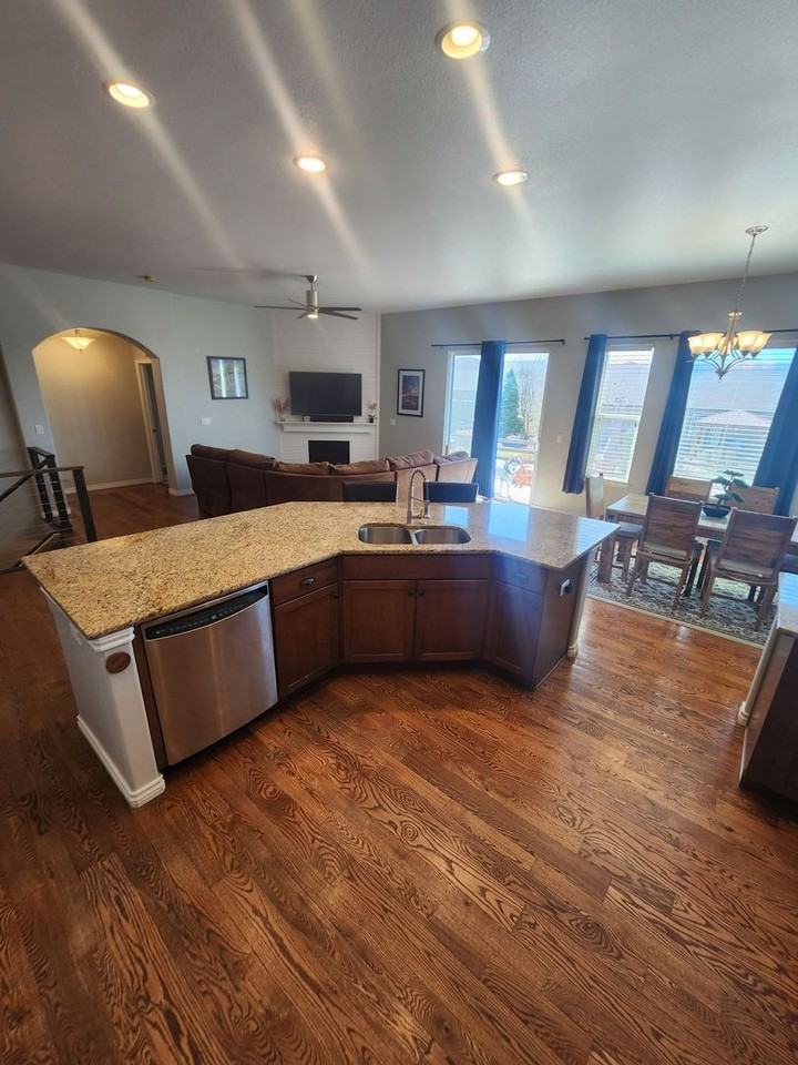 5935 Harney Dr - Photo 7 of 40