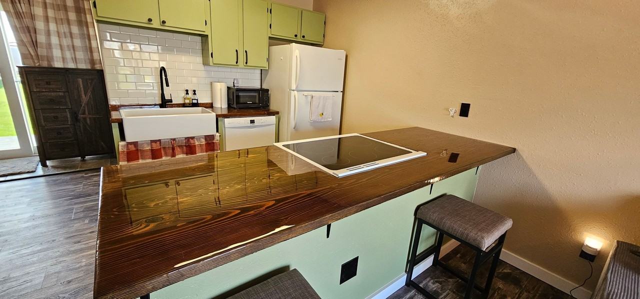 505 Montana St #2 - Photo 3 of 24