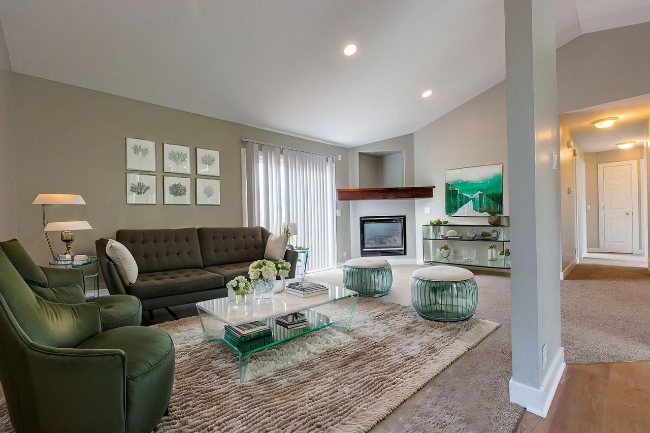 7906 Howell St - Photo 3 of 23