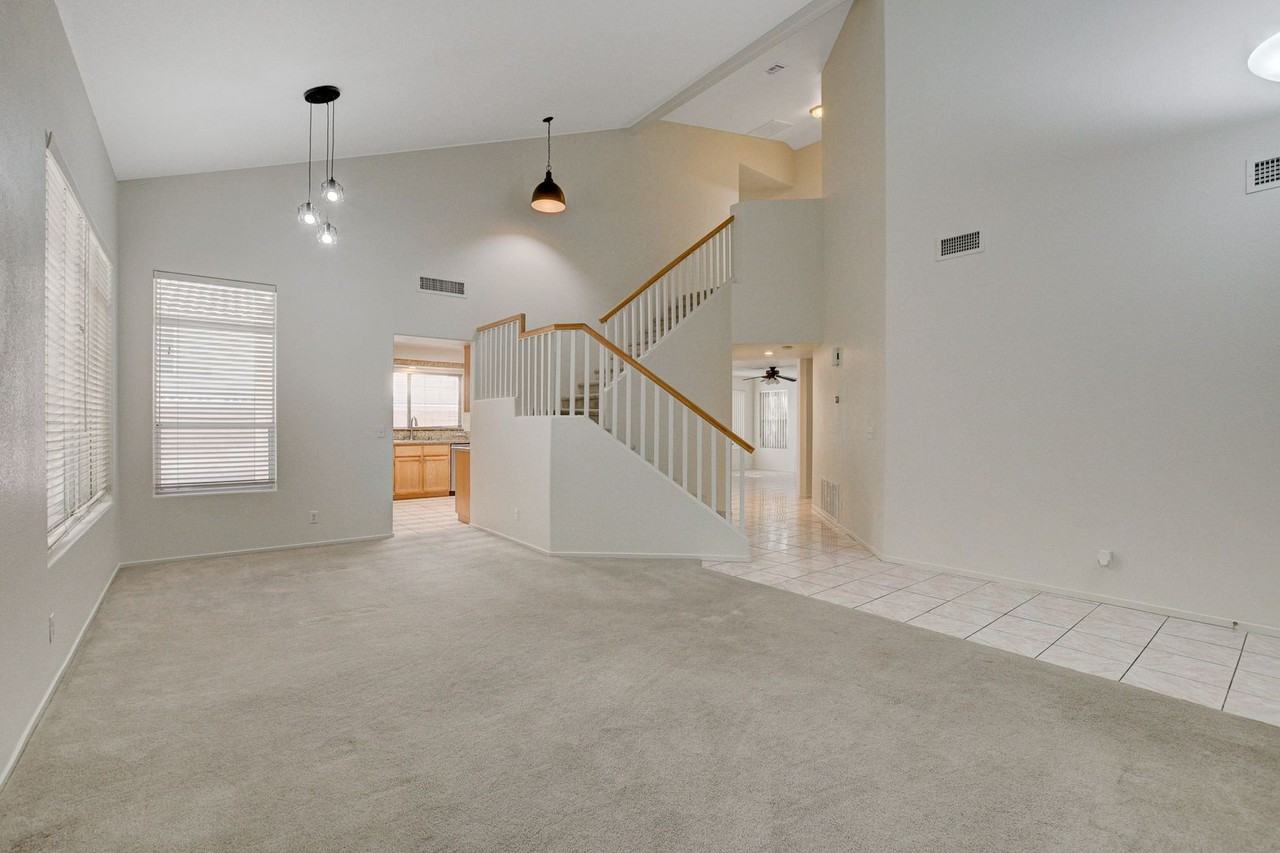 8621 Sierra Cima Ln - Photo 5 of 31