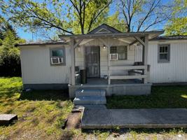 featured image of 826 Winston Rd