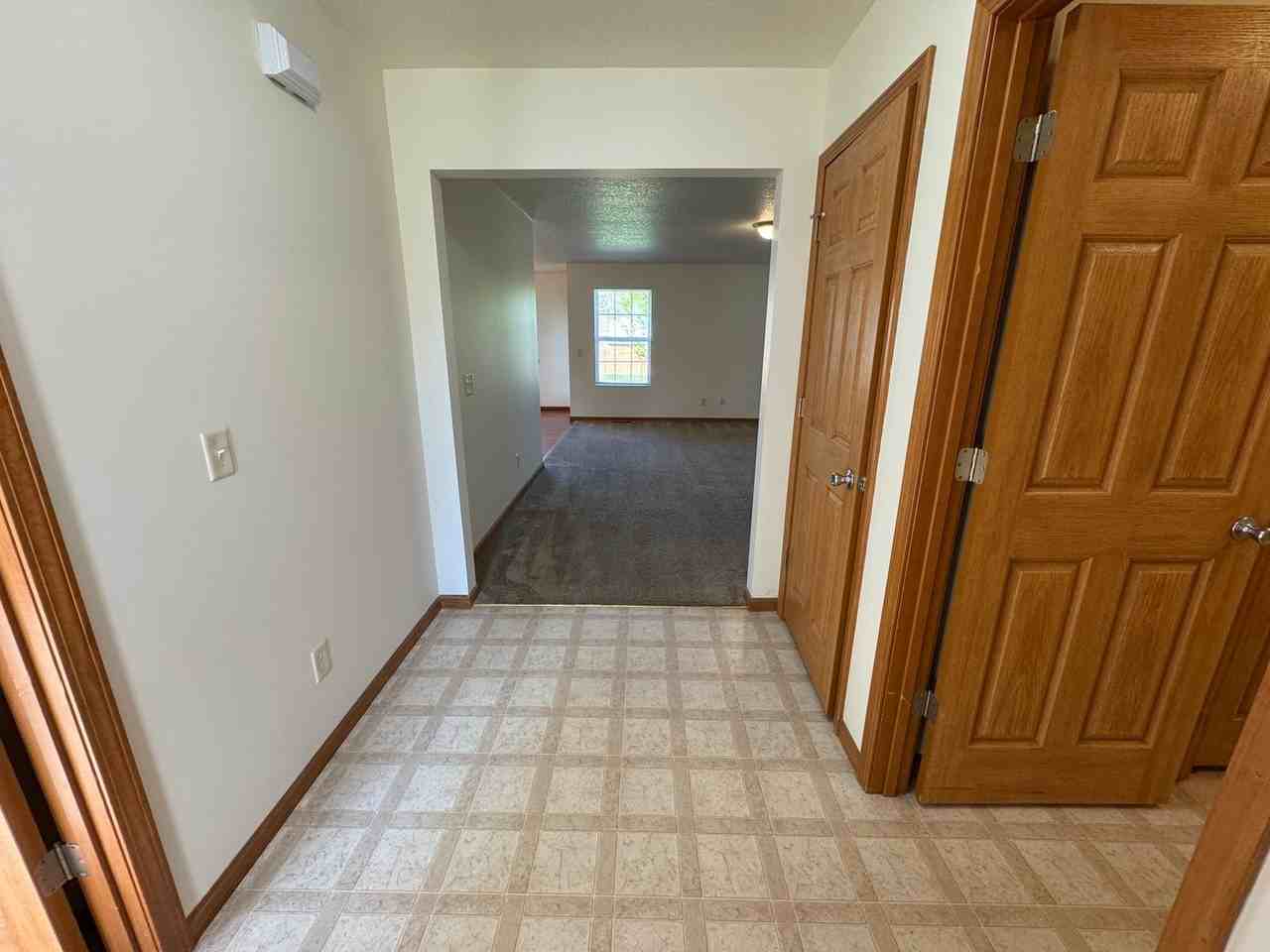 Nice three bedroom, two bathroom home with a two car garage - Photo 2 of 21