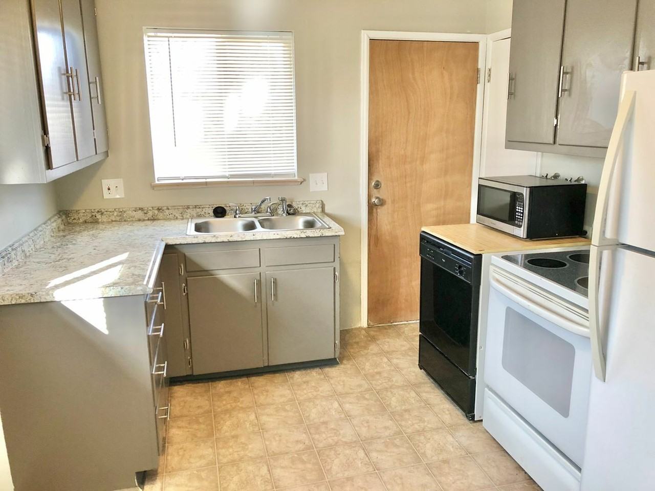 6700 West 37th Place - Photo 4 of 5