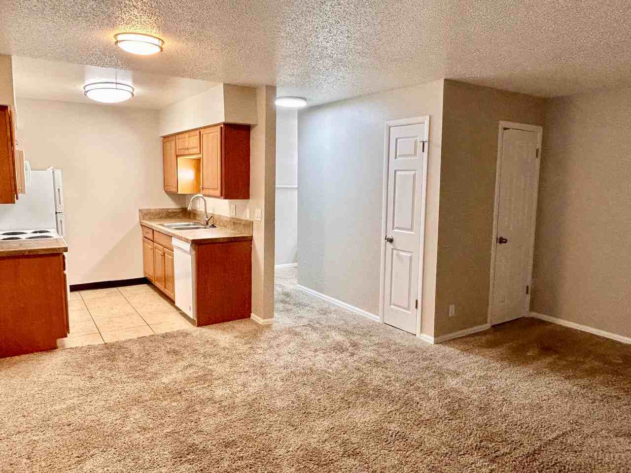 947-951 Allison Street - Photo 3 of 19