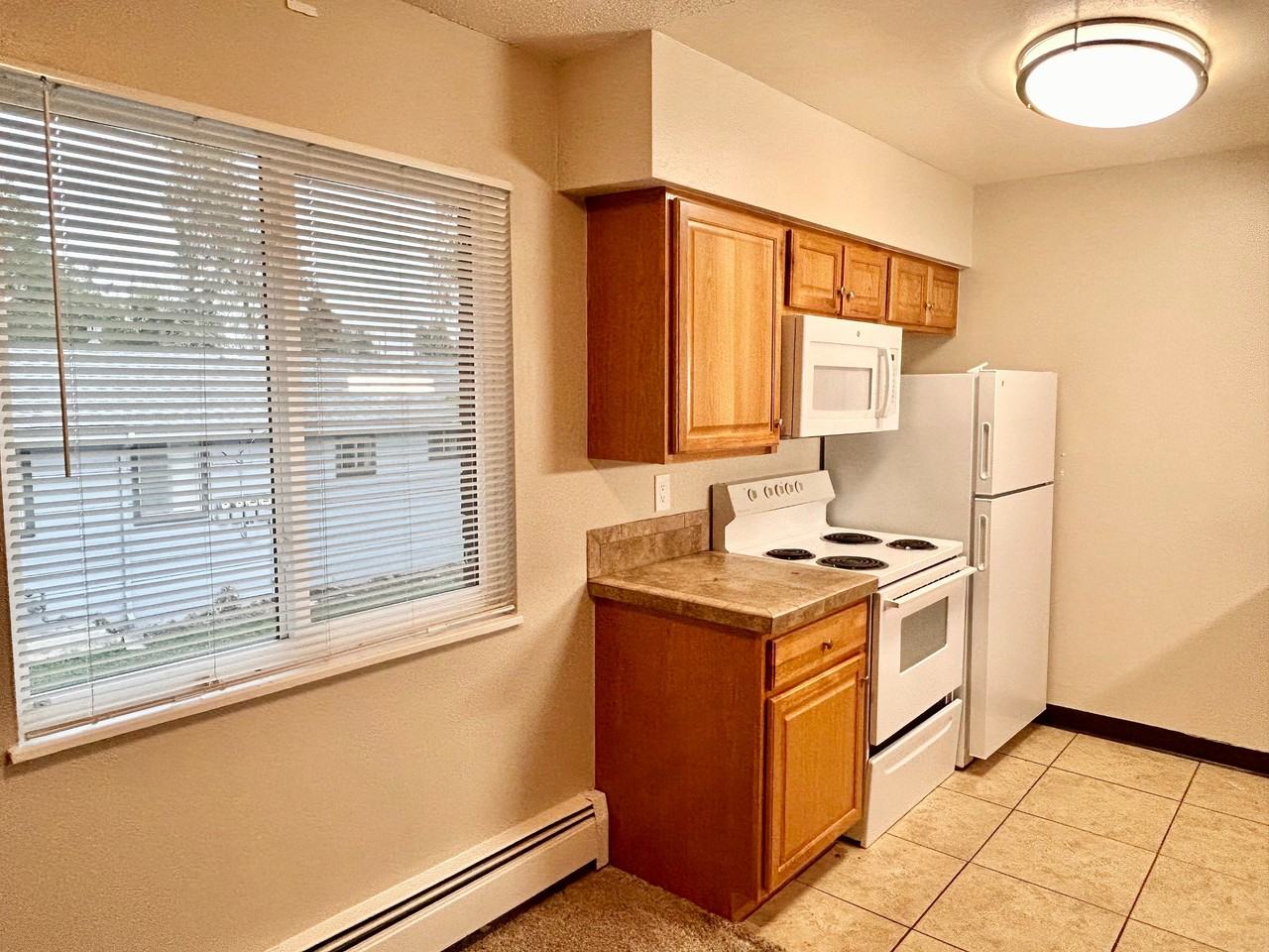 947-951 Allison Street - Photo 6 of 19