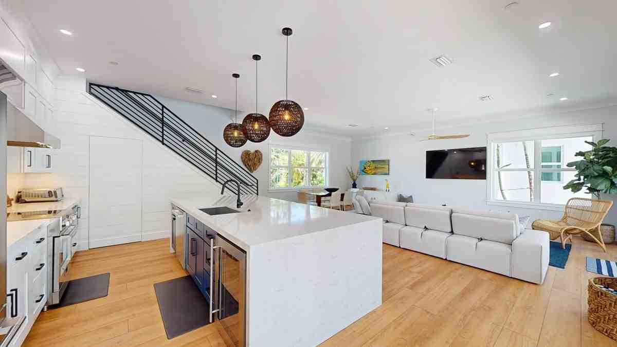 105 Carroll St ##1 - Photo 3 of 24